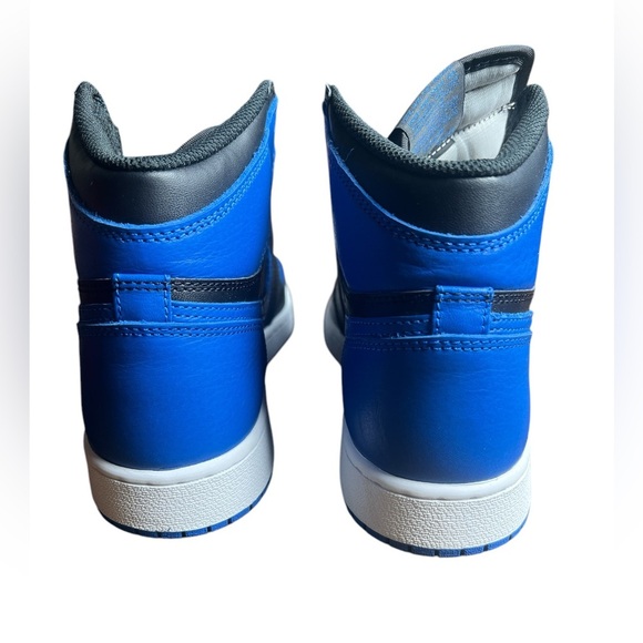 Jordan 1 Retro OG High Royal Size 6.5 New With Box - Picture 5 of 8